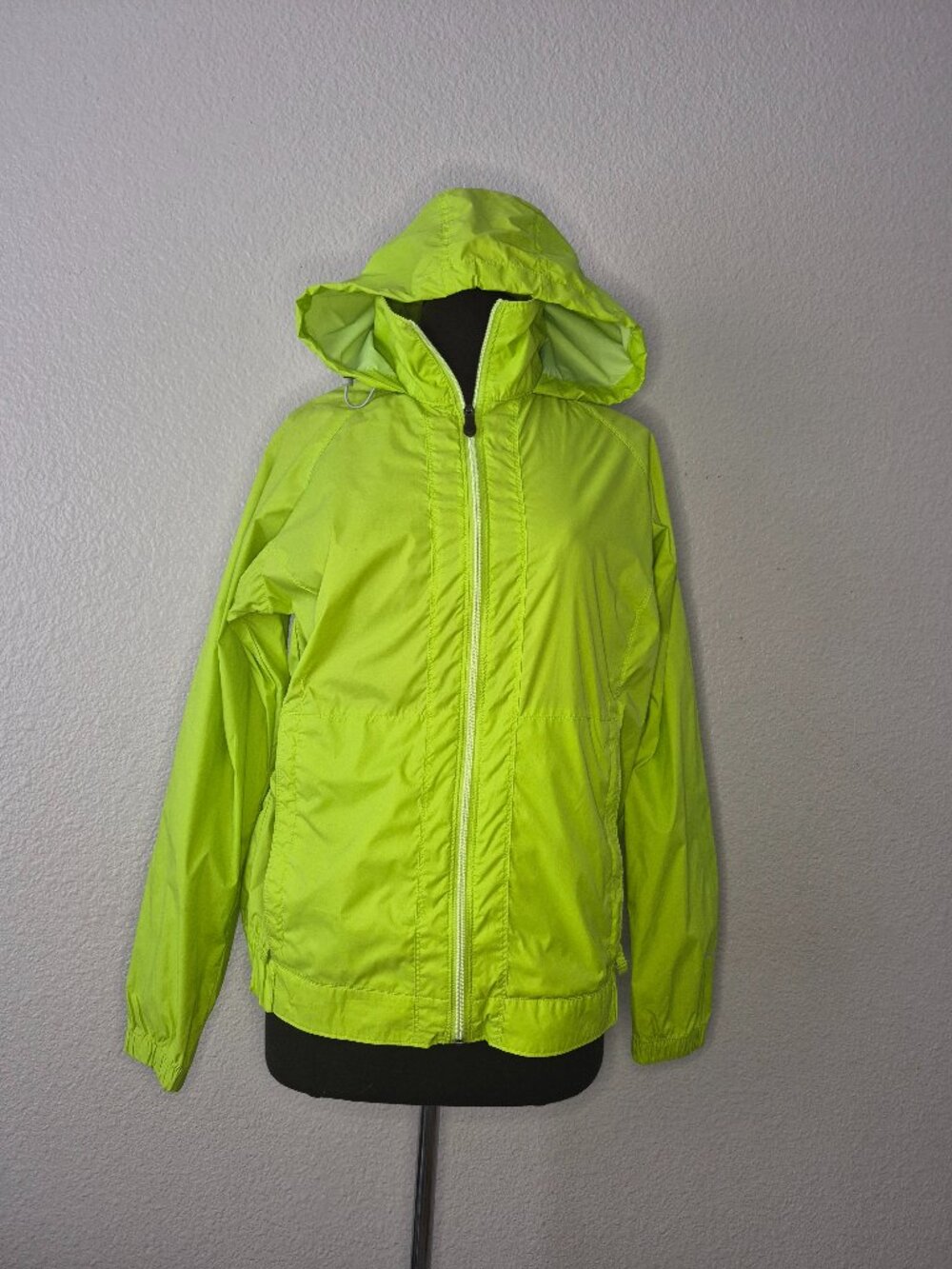 Columbia Switchback Jacket Womens Large L Lime Green Packable Rain Windbreaker